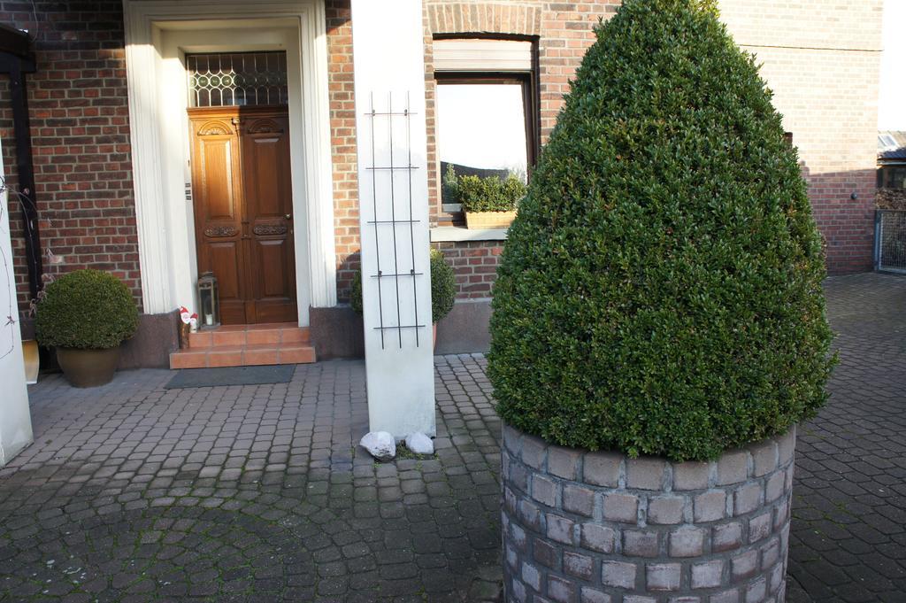 Ferienwohnung Poettershof Krefeld Bilik gambar